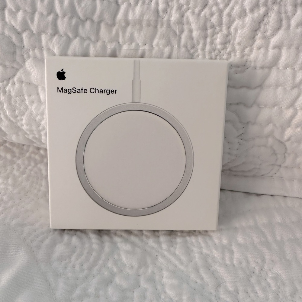 MagSafe charger